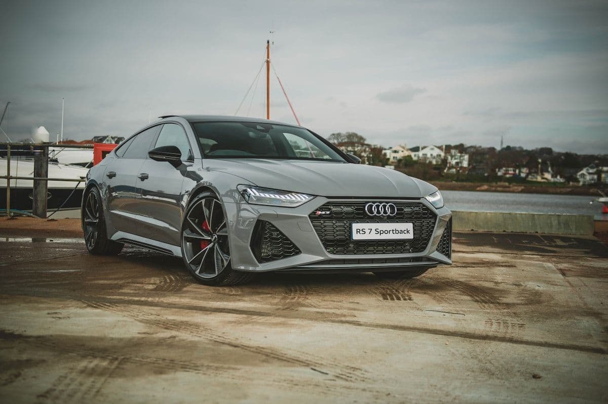 2021 Audi RS6 Avant Performance
